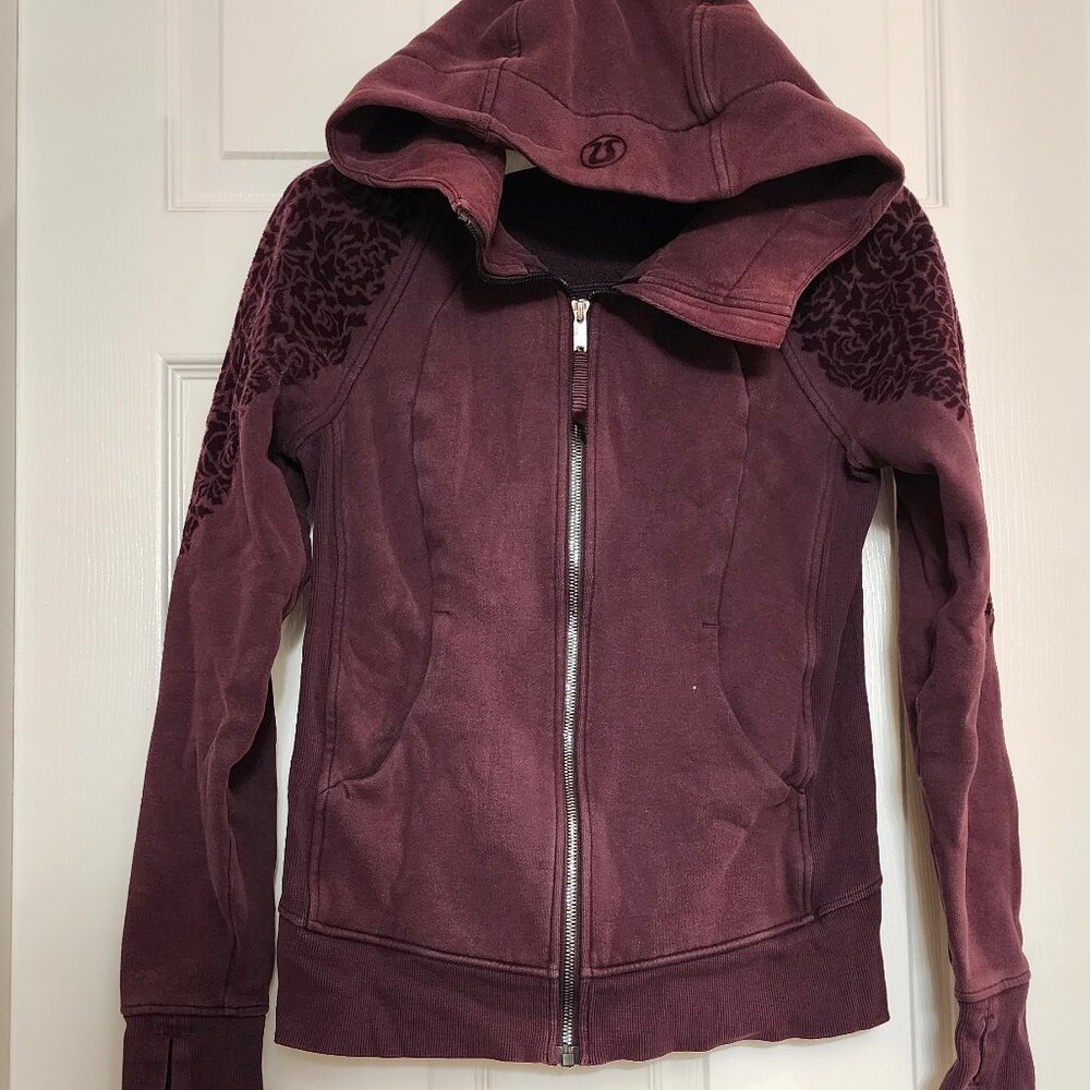 Lululemon Jacket Women sz.4 Velvet Scuba Hoodie Zip Floral Flock Purple Athletic